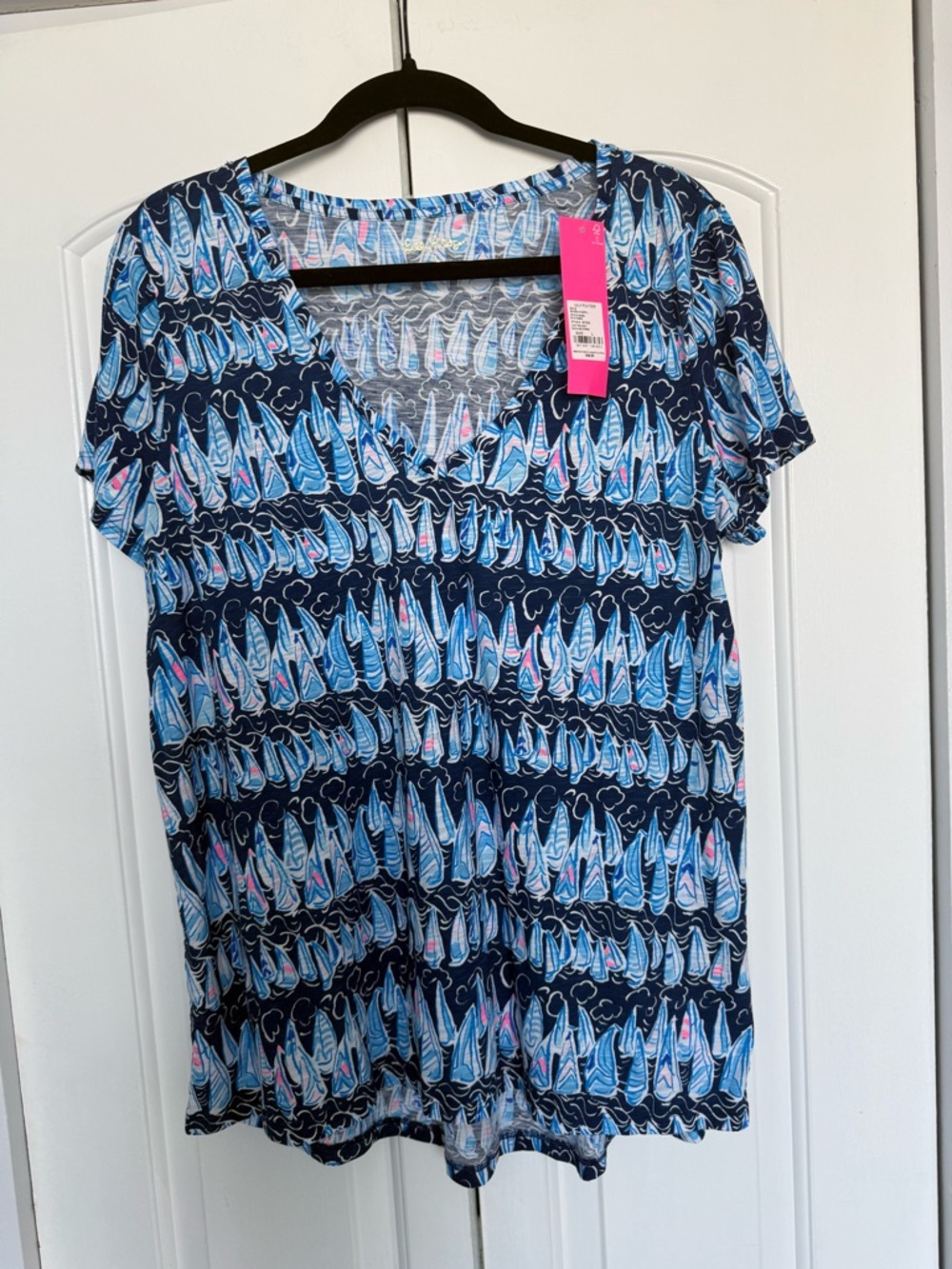 Lilly Pulitzer Navy Blue Sailboat Print V-Neck Etta top NWT size XL